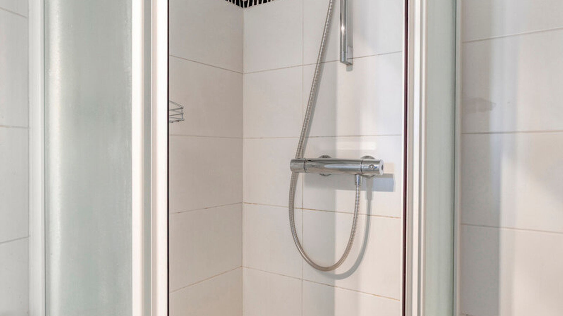 Ontdek dit charmante &eacute;&eacute;nslaapkamerappartement in de Sint-Hubertusstraat te Leuven, de ideale plek voor wie op zoek is naar comfort op een uitstekende locatie.

Dit appartement biedt alles wat je nodig hebt voor een aangenaam en praktisch leven in het ha