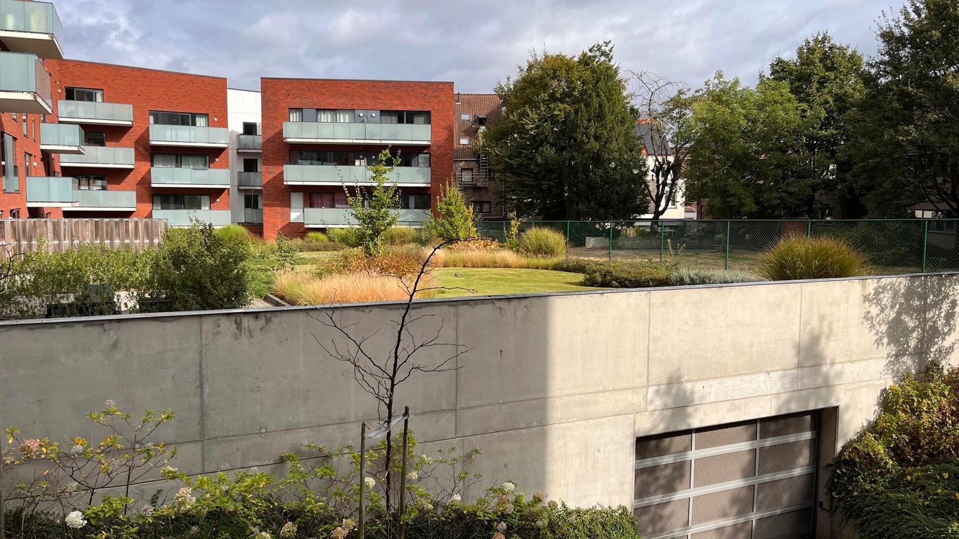 Inside parking for rent in KESSEL-LO