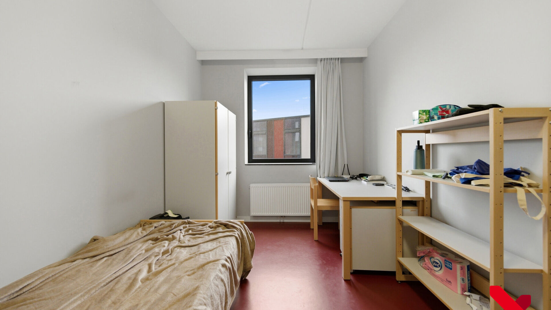 Welkom in Leuven! Ben je op zoek naar een investeringsmogelijkheid waar je jezelf geen zorgen hoeft te maken over het verhuren en beheren van jouw eigendom? Dan bent u hier aan het juiste adres! Waterview is een uniek project dat jou de perfecte gelegenhe